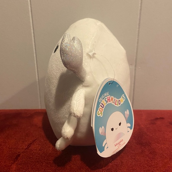 Magela the Crab Squishmallow - Picture 2 of 3